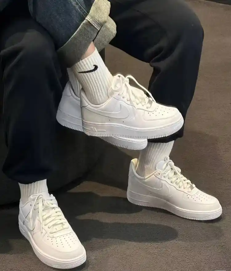 Nike Air Force 1 Sneakers [22 styles] 4